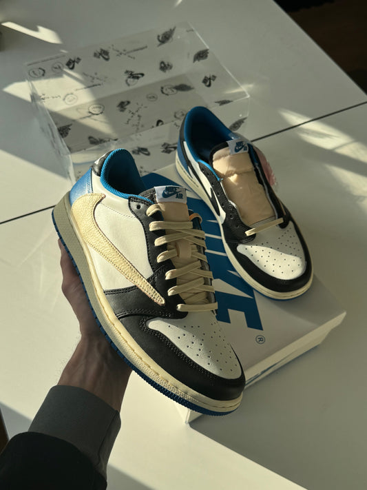 Nike Air Jordan 1 low Travis Scott x Fragment
