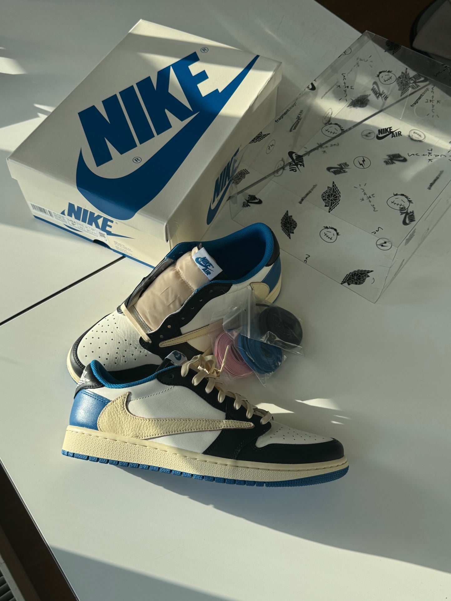 Nike Air Jordan 1 low Travis Scott x Fragment